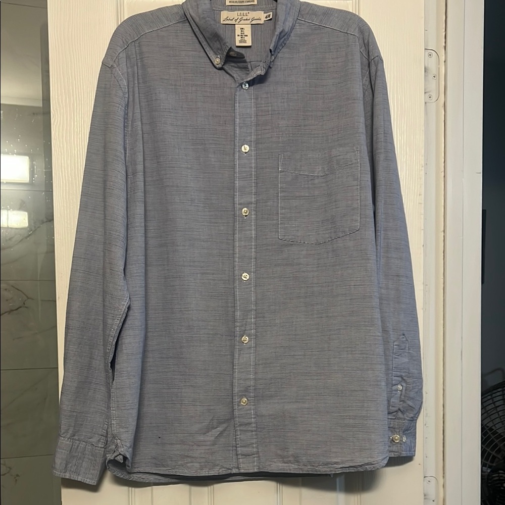 H&M Blue and White Casual Button Down Shirt